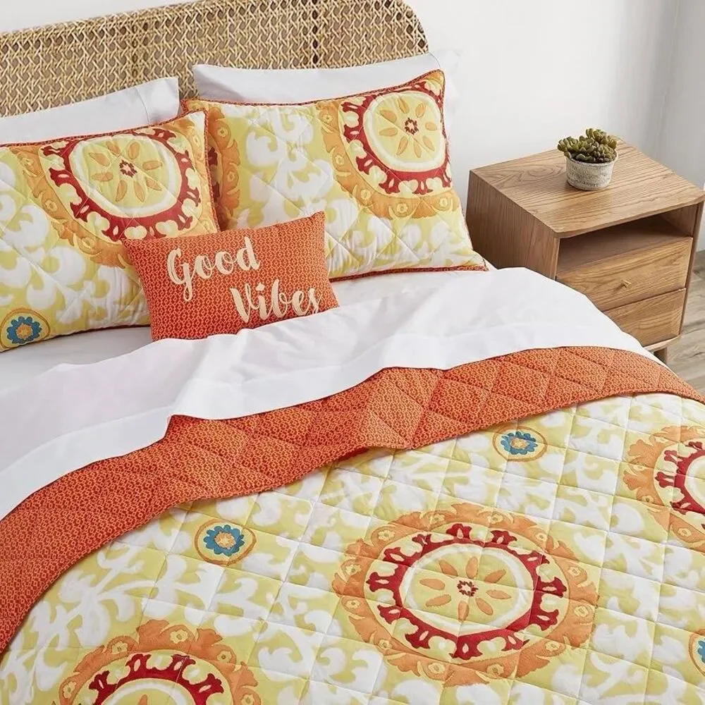 Queen/Full Quilt Set Good Vibes NWT